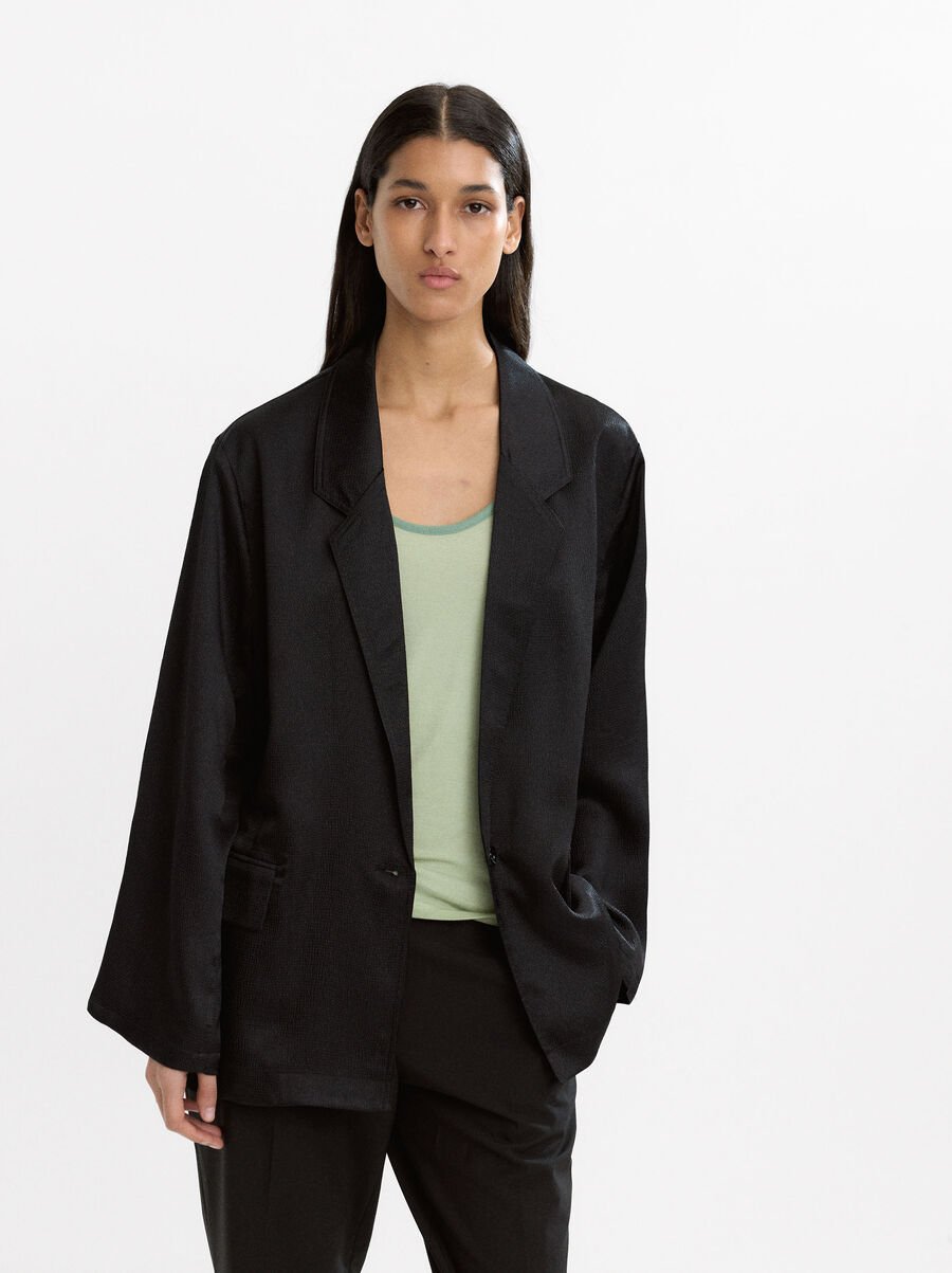 Satin textured blazer