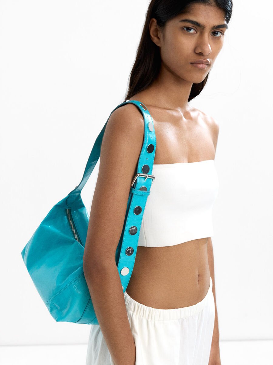 Leather shoulder bag