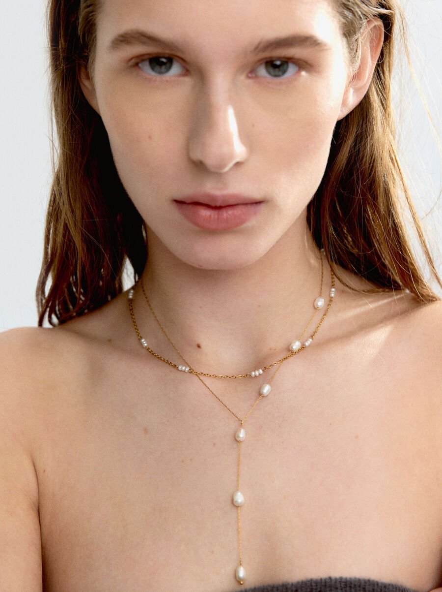 Freshwater pearl necklace - stainless steel