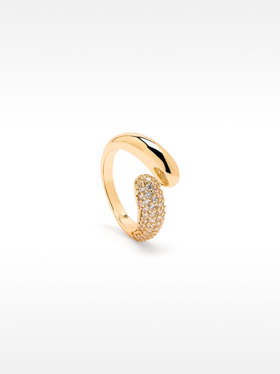 Crossed ring with zircons