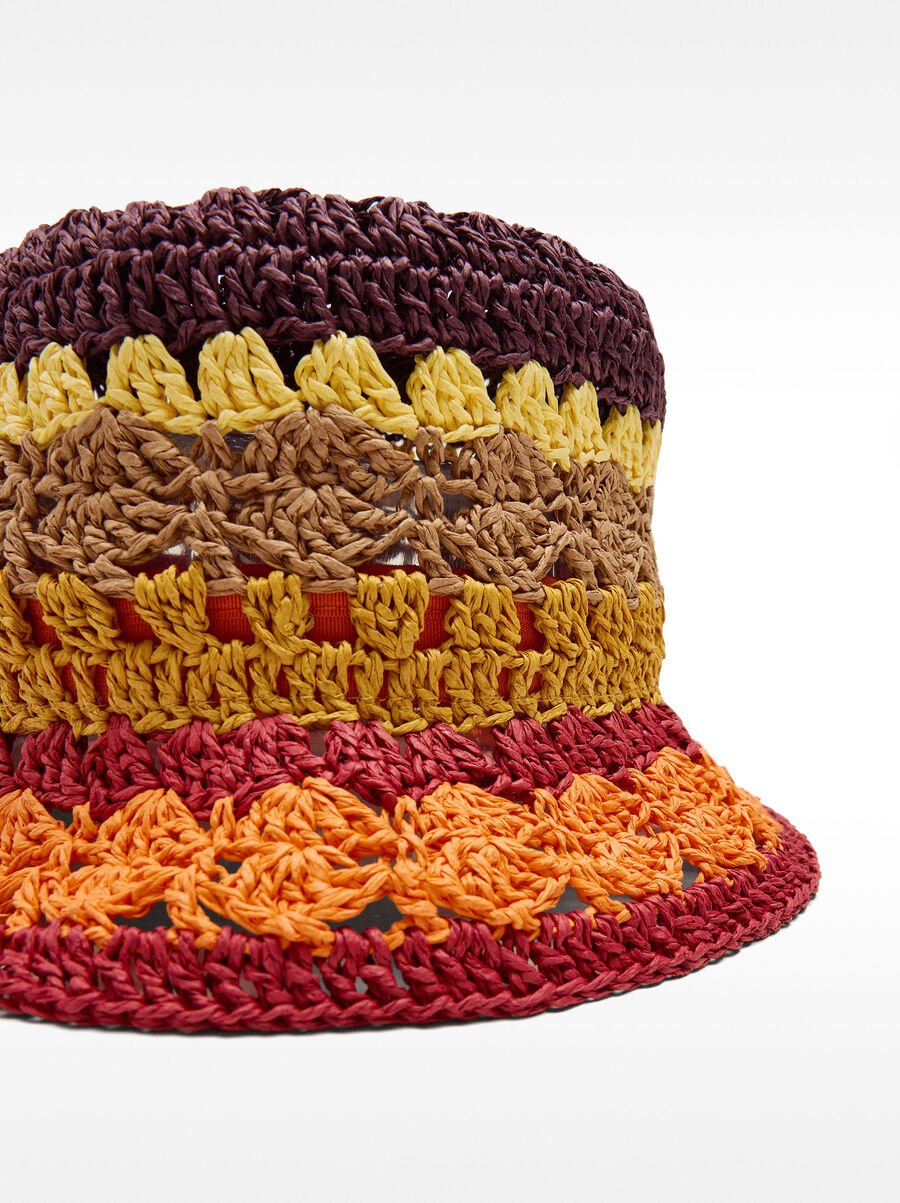 Multicolored bucket hat with straw effect