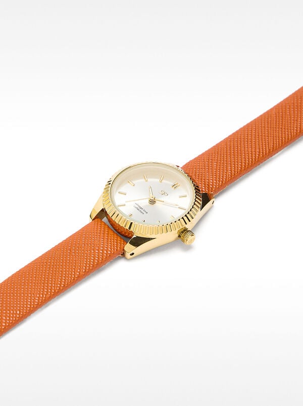 Textured bracelet watch